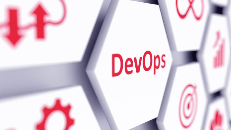 Cube with the inscription devops